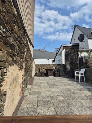 Outdoor dining - Vacation home Tina (Neumagen-Dhron)