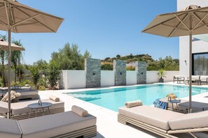 Pool - Lanik Luxury Pool Villa (Αφάντου)