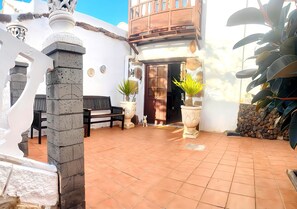 Villa, 3 Bedrooms, Private Pool, Garden View | Property entrance - Villa Medinilla With Private Pool in Conil (Tías)