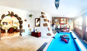 Villa, 3 Bedrooms, Private Pool, Garden View | Living room