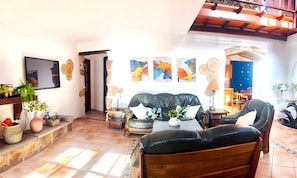 Villa, 3 chambres, piscine privée, vue jardin | Salle de séjour