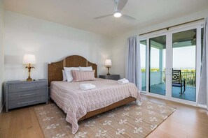 5 bedrooms, iron/ironing board, free WiFi, bed sheets
