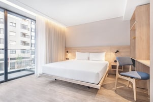 Apartamento, 1 cama Queen, sacada, vista para a cidade | Vista do quarto
