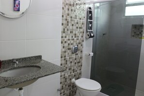 Family Suite, Patio, Courtyard View | Iron/ironing board, free WiFi - POUSADA DECARLI (Florianopolis)