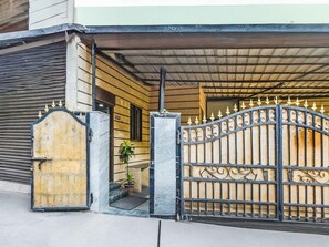 House | Reception - Collection O Townvilla Guesthouse (Hyderabad)