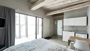 1 makuuhuone, työpöytä, Wi-Fi, vuodevaatteet