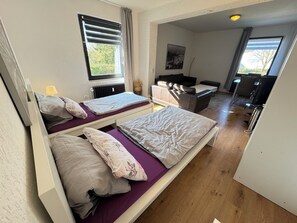2 Schlafzimmer, Bügeleisen/Bügelbrett, WLAN