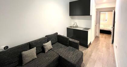 Lakeside lodge, home of comfort