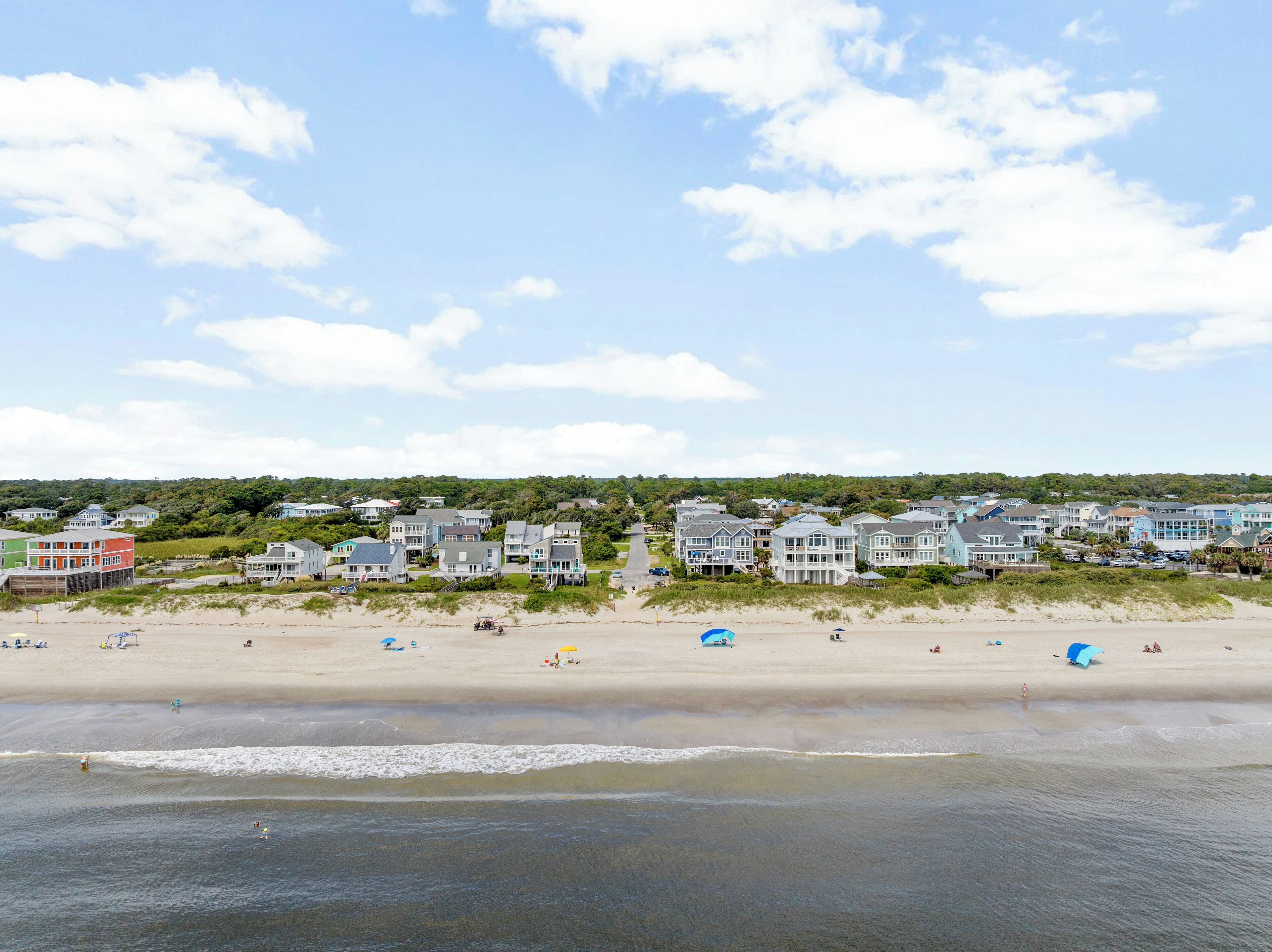 Tæt på stranden, liggestole, badehåndklæder