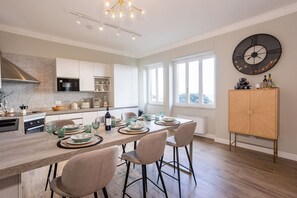 Dining - Beautiful apartment for 6 guests with A/C, WIFI, balcony and panoramic view (Cortona)