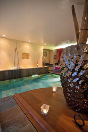 Salas de tratamiento para parejas, sauna y baño de vapor