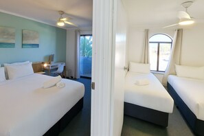 2 bedrooms, desk, iron/ironing board, free WiFi