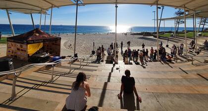 Innaloo Family Oasis · 3BR · 2BA · 2PKG