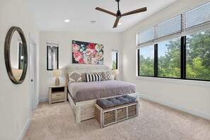 5 habitaciones, tabla de planchar con plancha y wifi gratis 