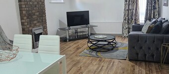 Modern 2-Bedroom serviced cosy flat in the Lakes District, Egremont