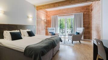 Superior Double Room, Park View | Desk, free WiFi