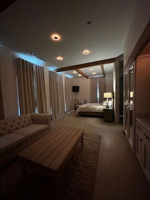 1 chambre, fer et planche à repasser, Wi-Fi gratuit