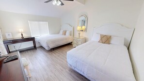 2 bedrooms, iron/ironing board, free WiFi - Shoreline Garden 02 2 Bedroom Townhouse (Destin)