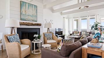 Living area | Smart TV