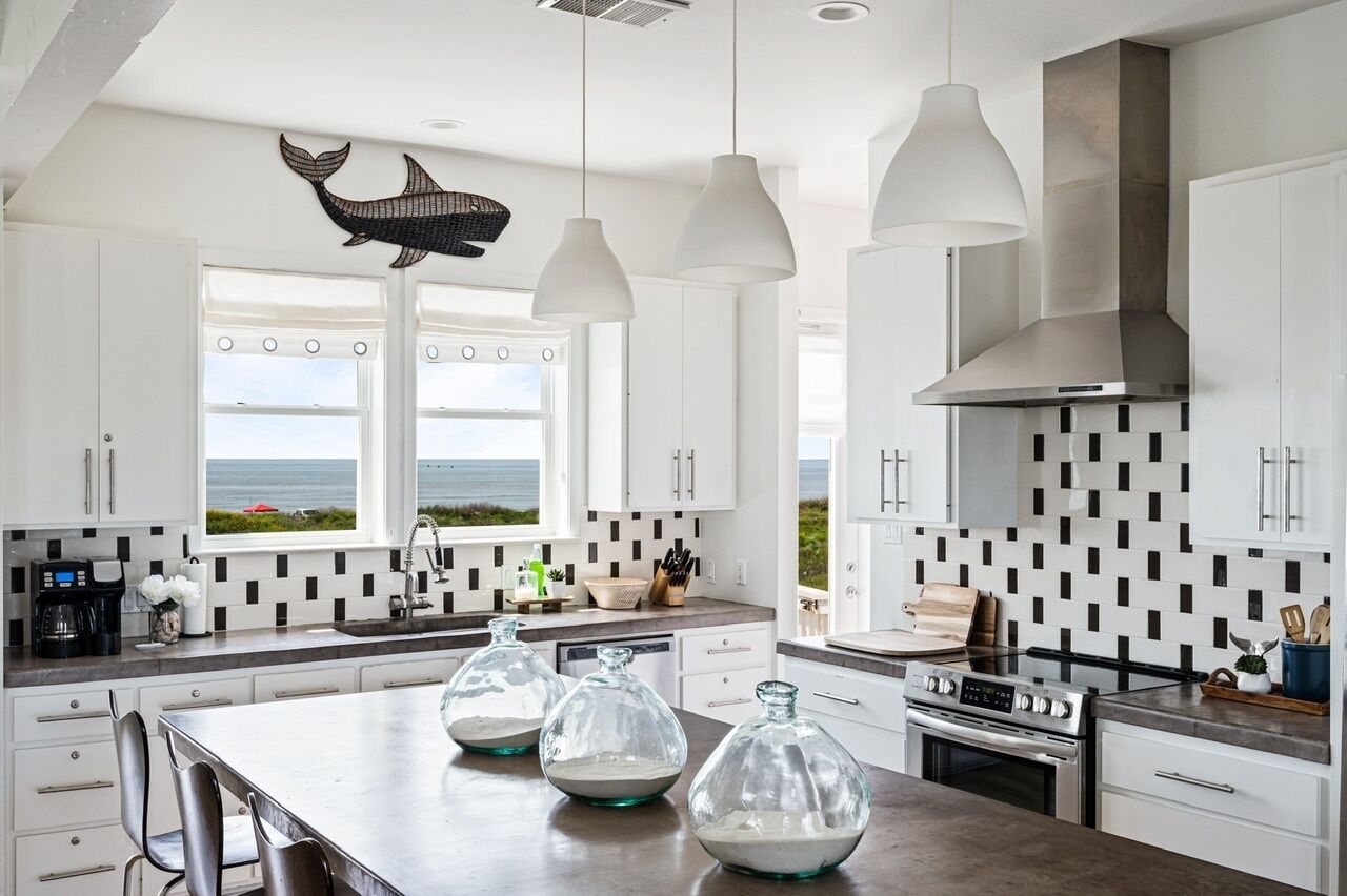 Private kitchen | Fridge