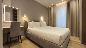 2 bedrooms, in-room safe, iron/ironing board, travel cot