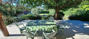Quiet country house with swimming pool and lovely views.