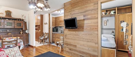 Standard Apartment, Multiple Bedrooms (Appartamento Fiocco di Neve)