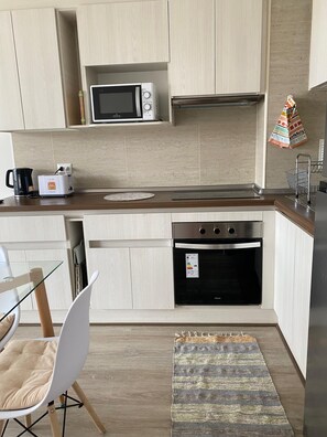 Microwave, oven, stovetop