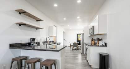 Modern retreat in Fort Peck, just minutes away from the Marina! Pet Friendly!