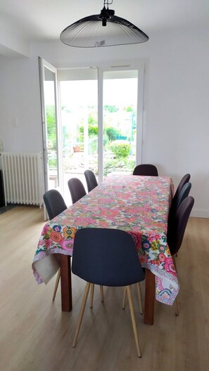 Dineren