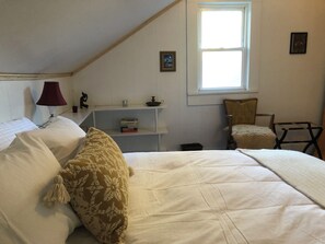 Room - Stunning View  5-bedroom farmhouse in charming Bovina Center (Bovina Center)