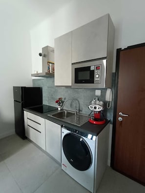 Microwave, oven, stovetop