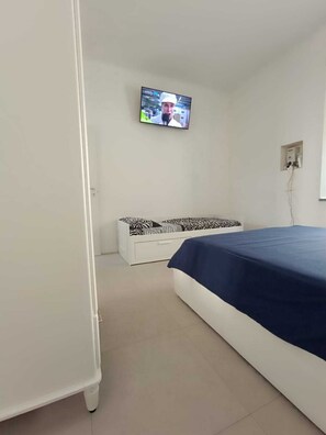 1 dormitorio, caja fuerte, wifi gratis y ropa de cama