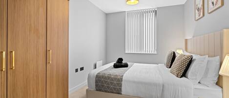 2 Schlafzimmer, Schreibtisch, WLAN