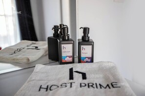 Una cassaforte in camera, ferro/asse da stiro