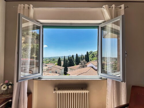 Panorama House - Two Bedroom Apartment, Sleeps 6