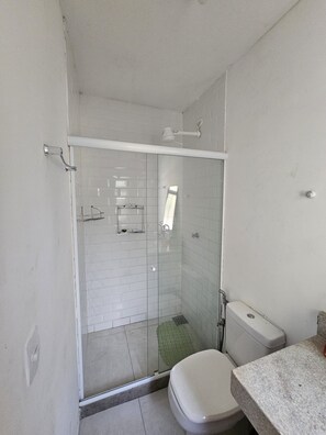 Dusche, Toilettenpapier