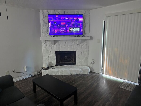 تلفزيون، مدفأة