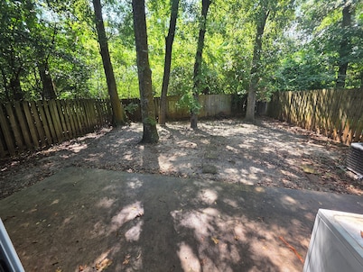 Tranquil townhome with AC in Tallahassee