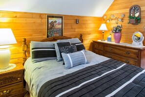 4 habitaciones, escritorio, tabla de planchar con plancha y wifi gratis 