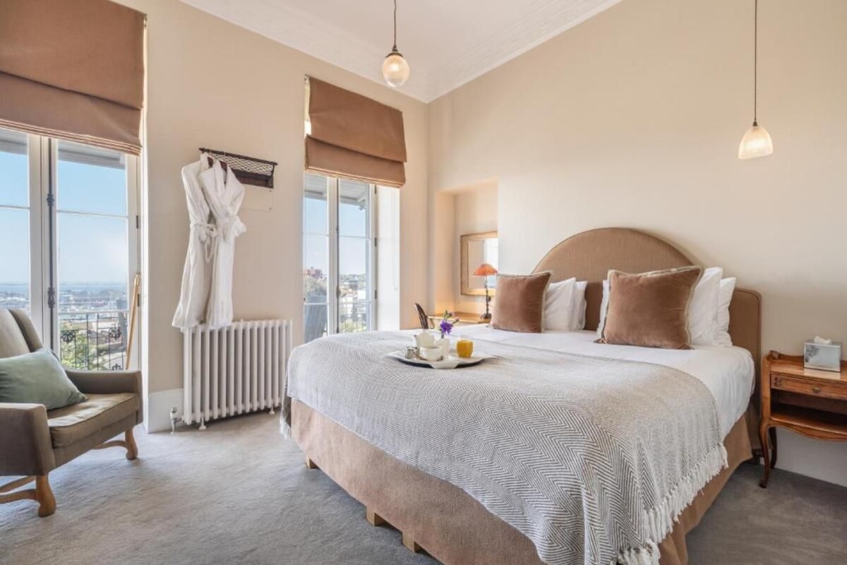 Deluxe Double Room, Balcony, Sea View | Premium bedding, desk, soundproofing, iron/ironing board (on request)