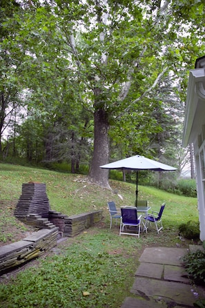 Outdoor dining - Cute country escape - Delhi (Delhi)