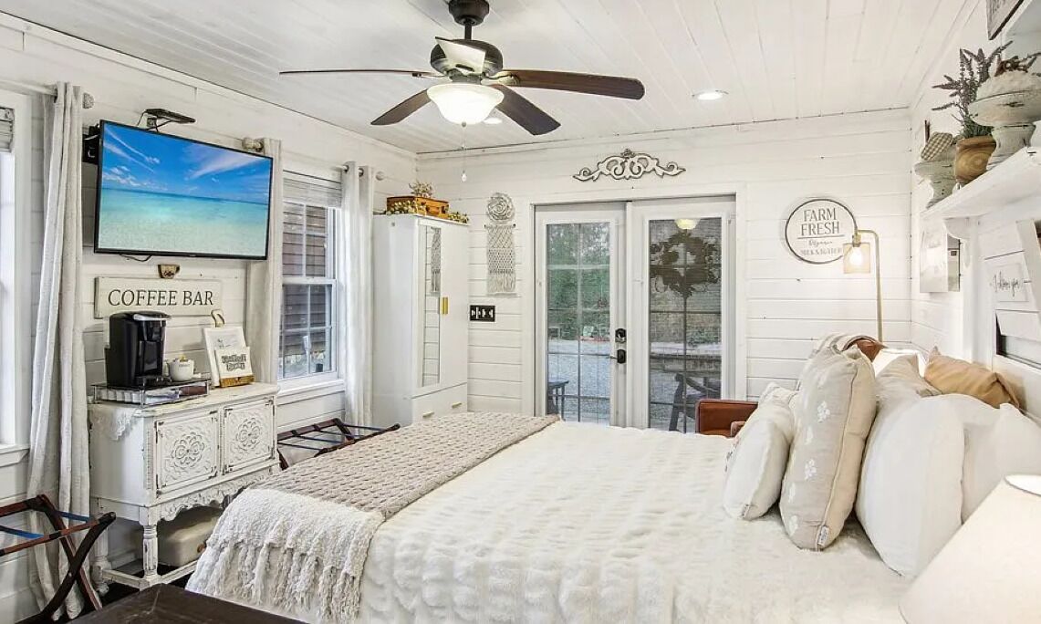 1 室のベッドルーム、アイロン / アイロン台、WiFi、ベッドシーツ