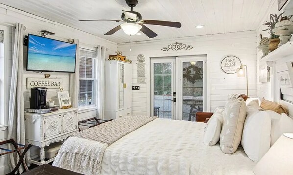 1 bedroom, iron/ironing board, WiFi, bed sheets