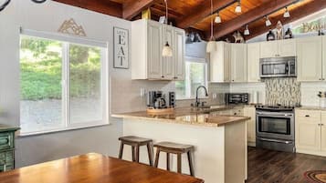 Microwave, oven, stovetop, dishwasher