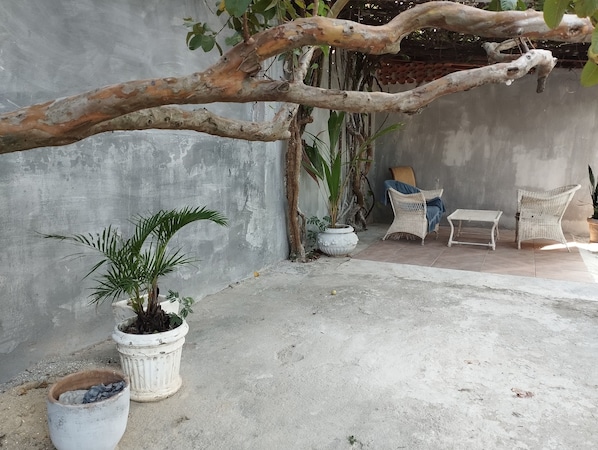 Terrace/patio - House with pool and barbecue in front of Praia da Brisa (Guaratiba Rio de Janeiro)