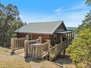 Exterior - River Views, Hot Tub, King Bed (Carroll County)
