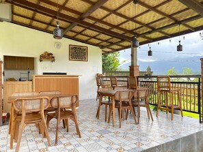 Restaurant - Villa Anteng (Sidemen)