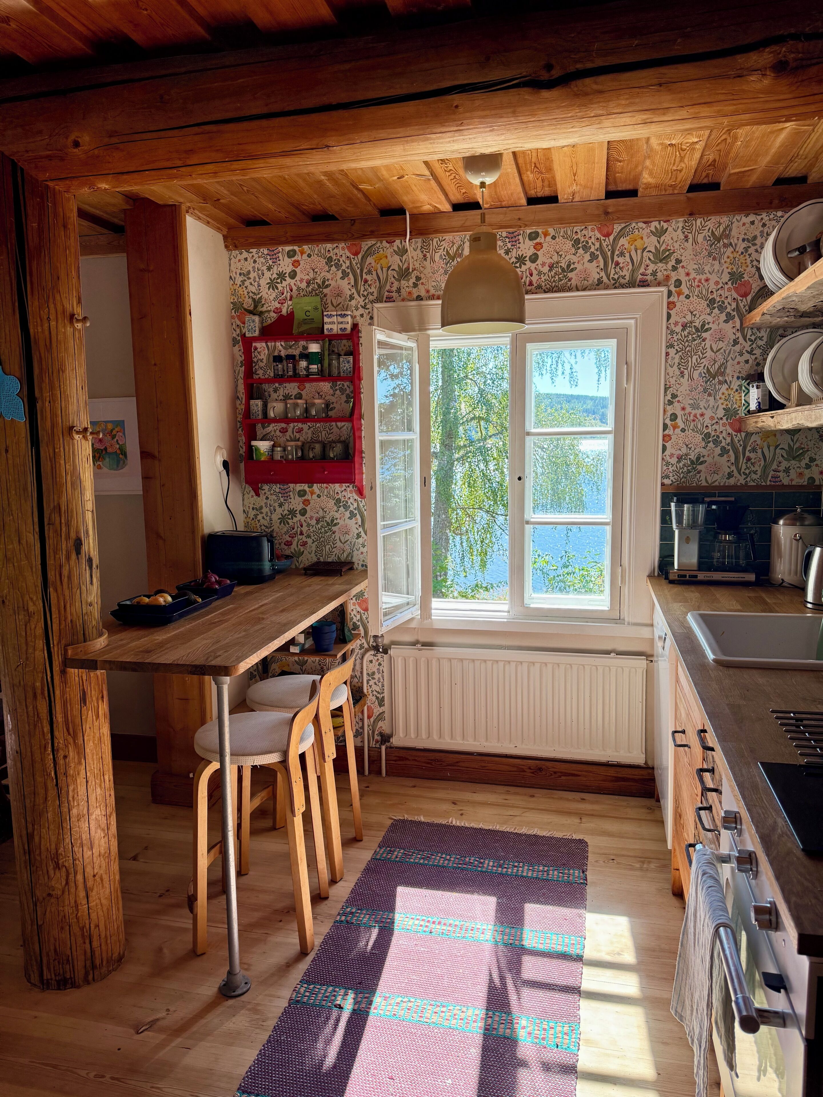 雪櫃、微波爐、焗爐、爐具