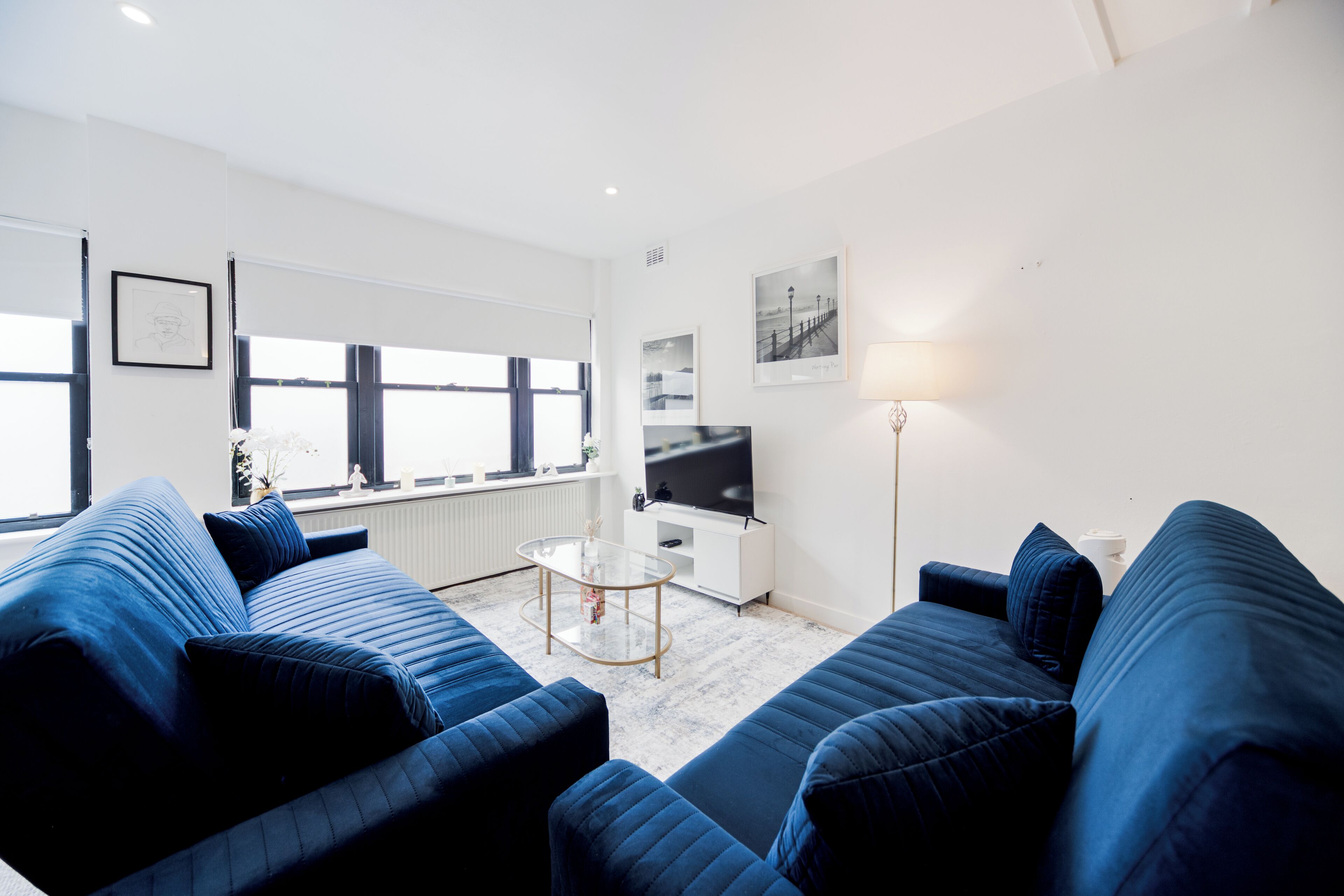 Smart TV, table tennis, books